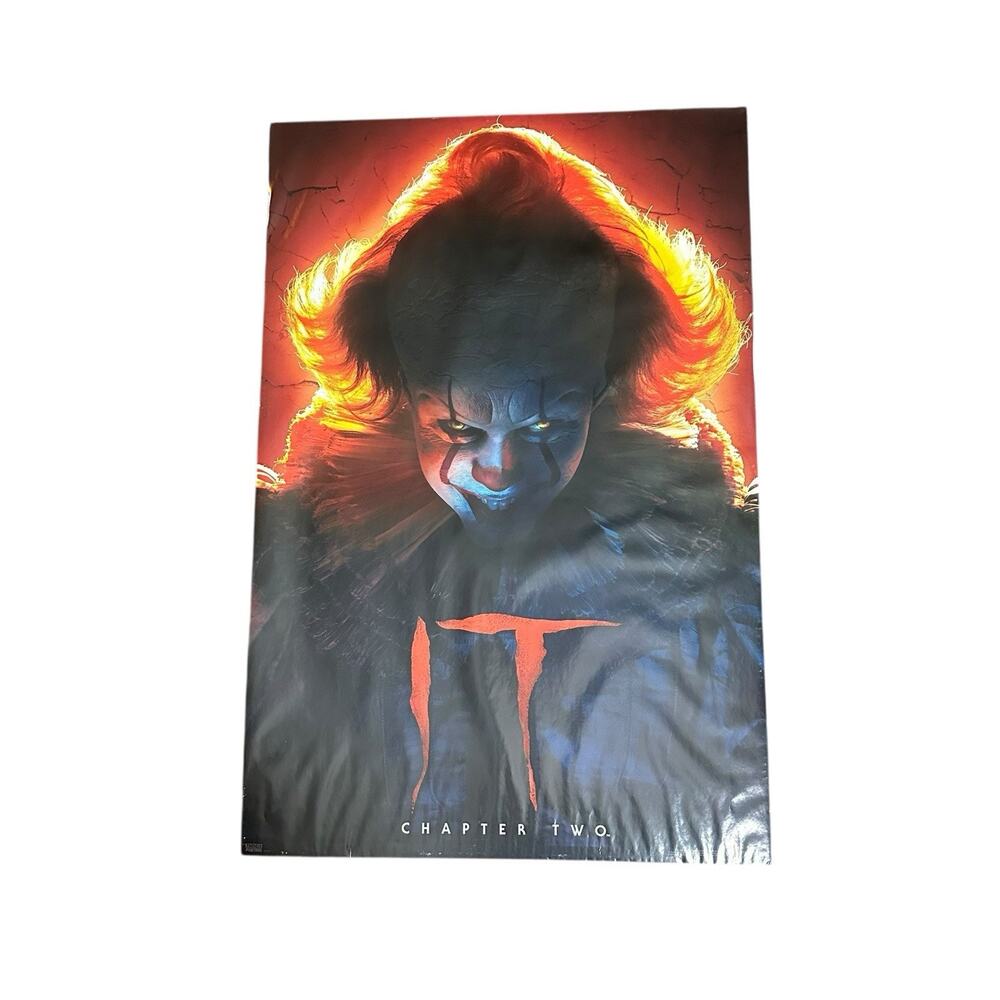 IT Chapter 2 Evil Glow Poster Large Collectors Edition 24" x 36"‎ Trends Posters